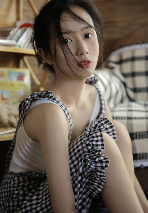 曼联两人本月仍可能离队！曝不买中场原因，强留新帝星有特别计划